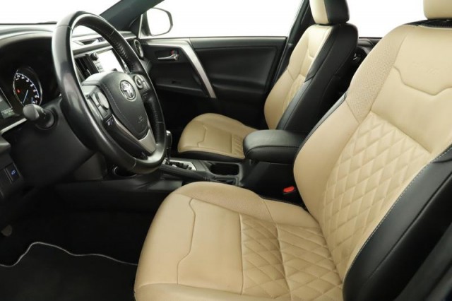 Toyota RAV 4  2.5 Hybrid Selection