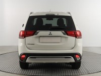 Mitsubishi Outlander  2.0 Intense