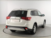 Mitsubishi Outlander  2.0 Intense