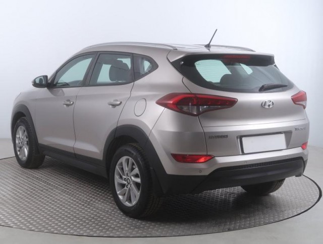 Hyundai Tucson  1.7 CRDi 