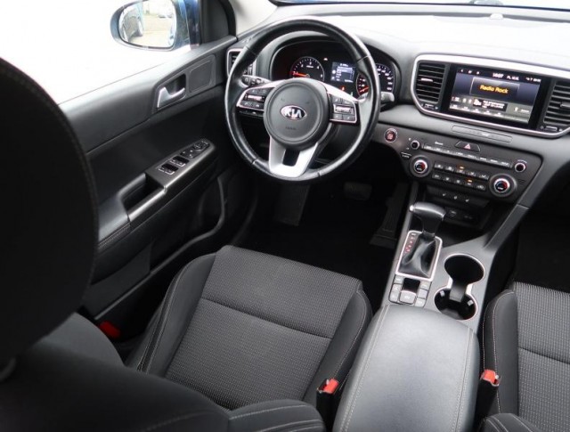 Kia Sportage  1.6 CRDi MHEV Black Edition