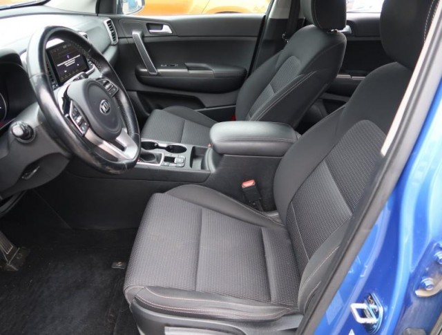 Kia Sportage  1.6 CRDi MHEV Black Edition