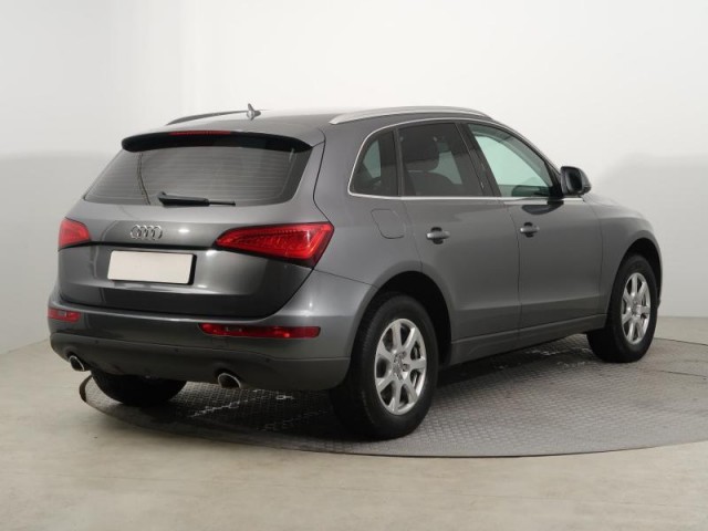 Audi Q5  3.0 TDI 