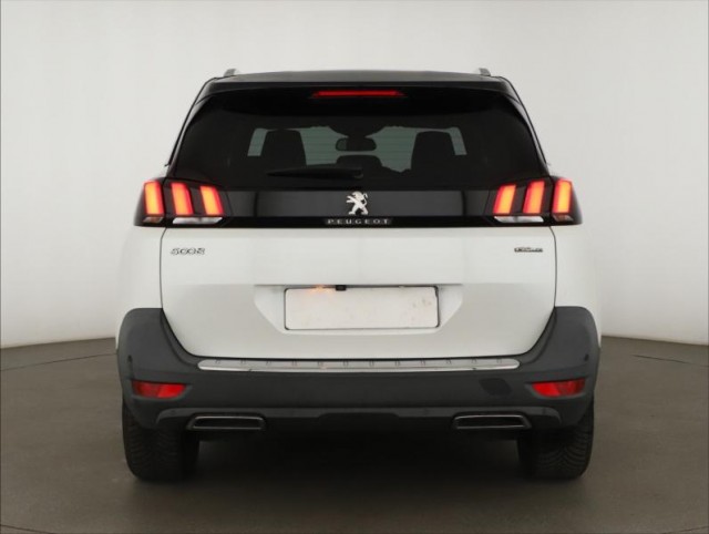 Peugeot 5008  PureTech 180 