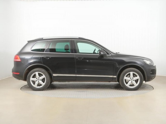 Volkswagen Touareg  3.0 TDI 