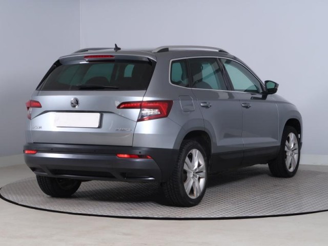Škoda Karoq  1.0 TSI 