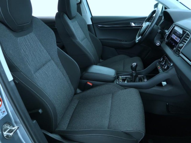 Škoda Karoq  1.0 TSI 