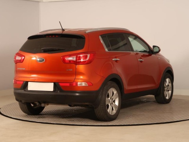 Kia Sportage  2.0 CRDi 