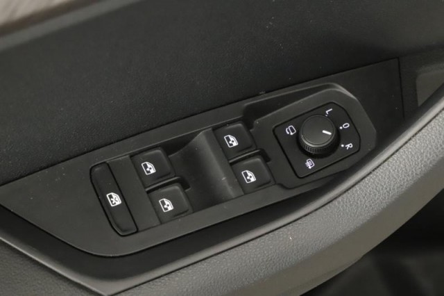 Škoda Karoq  1.5 TSI Top Selection