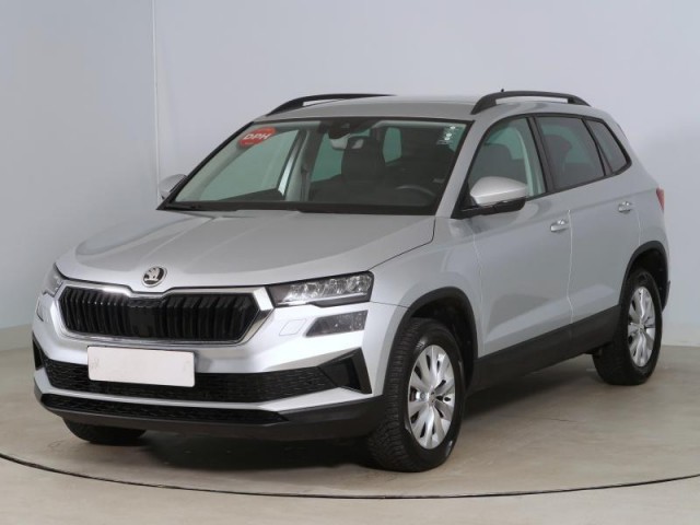 Škoda Karoq  1.5 TSI Fresh