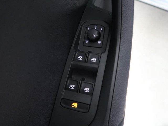 Škoda Karoq  1.5 TSI Fresh