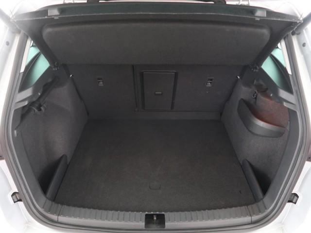 Škoda Karoq  1.5 TSI Fresh