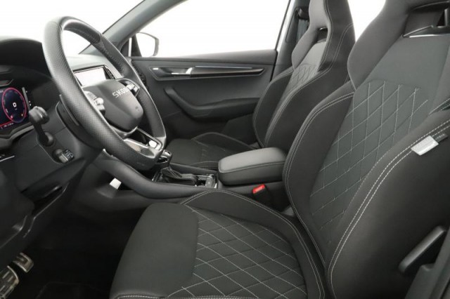 Škoda Karoq  1.5 TSI Sportline