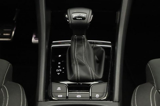 Škoda Karoq  2.0 TDI Sportline