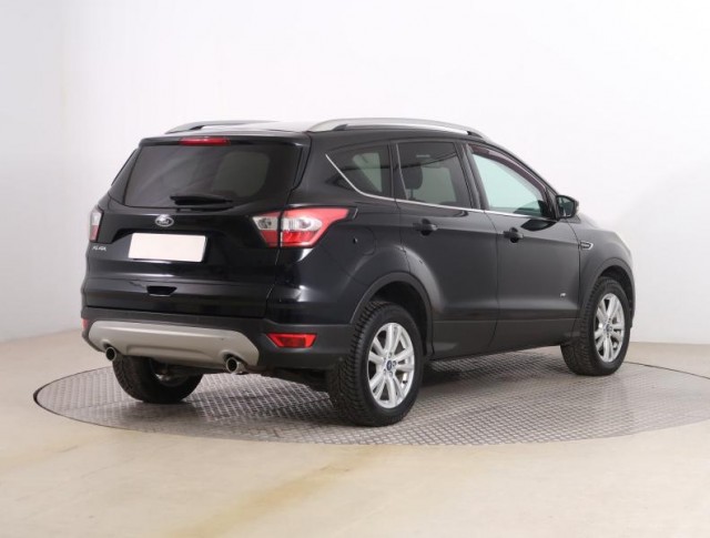 Ford Kuga  2.0 TDCi Titanium