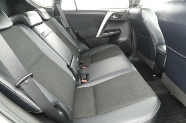 Toyota RAV 4  2.5 Hybrid 