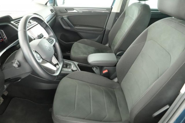Volkswagen Tiguan  2.0 TSI Elegance
