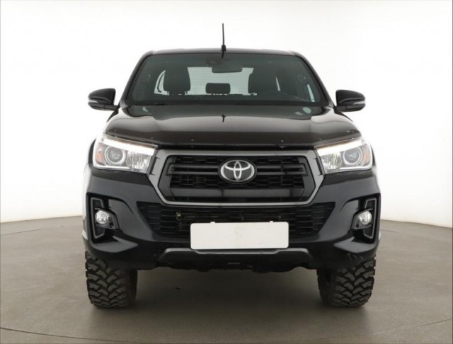Toyota Hilux  2.4 D-4D 