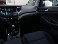 Hyundai Tucson  1.7 CRDi Trikolor