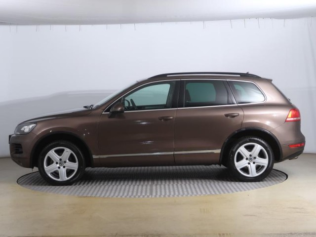 Volkswagen Touareg  3.0 TDI Business