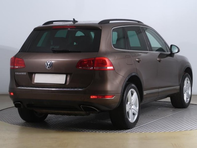 Volkswagen Touareg  3.0 TDI Business