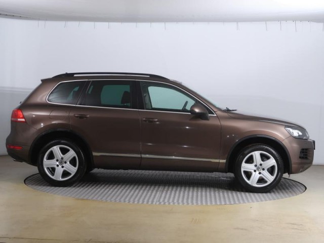 Volkswagen Touareg  3.0 TDI Business