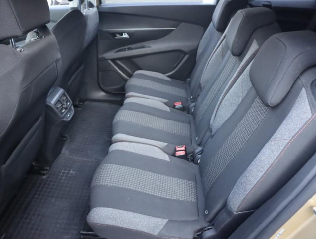 Peugeot 5008  1.6 BlueHDi Active