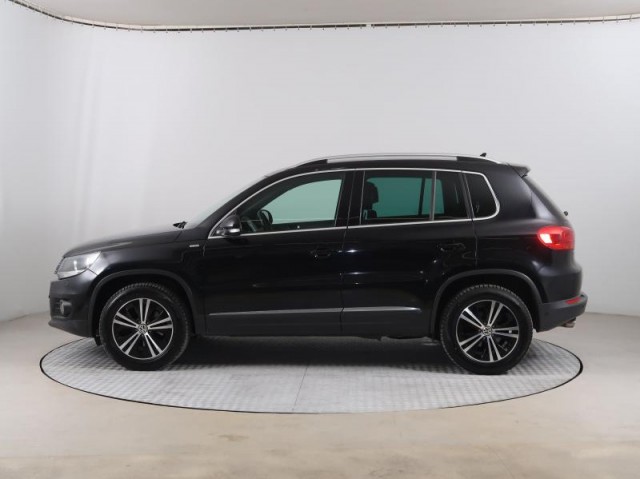 Volkswagen Tiguan  2.0 TDI 