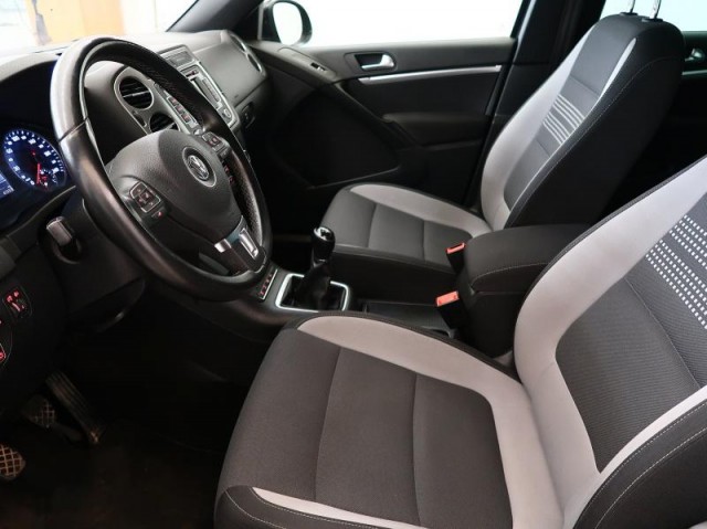 Volkswagen Tiguan  2.0 TDI 