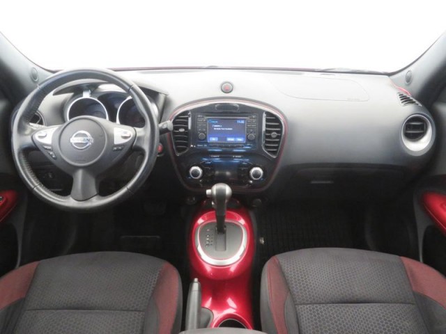 Nissan Juke  1.6 i 