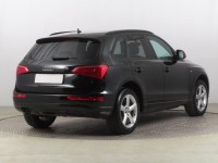 Audi Q5  2.0 TDI S line
