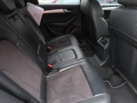 Audi Q5  2.0 TDI S line