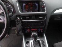 Audi Q5  2.0 TDI S line