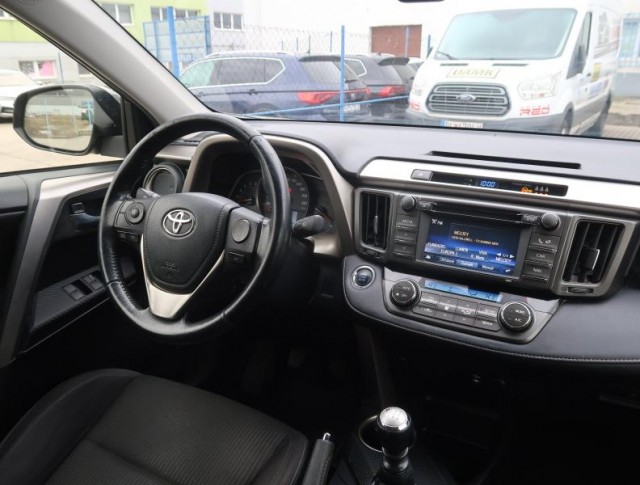 Toyota RAV 4  2.2 D-4D 