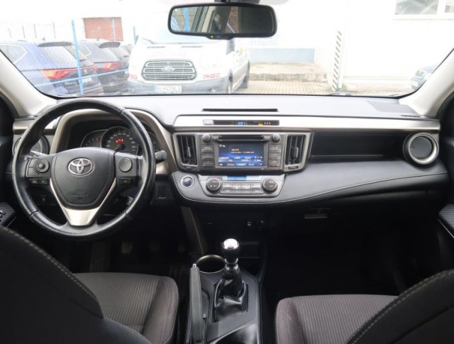 Toyota RAV 4  2.2 D-4D 