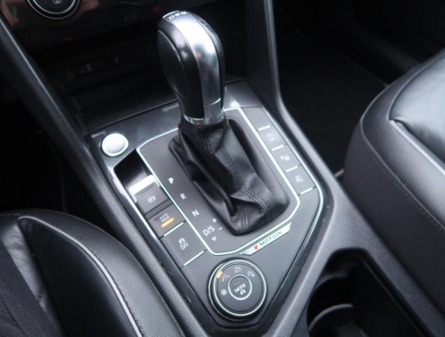 Volkswagen Tiguan  2.0 TDI Highline