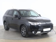 Mitsubishi Outlander  2.2 DI-D Intense