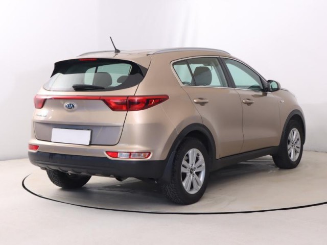 Kia Sportage  1.6 GDI Silver