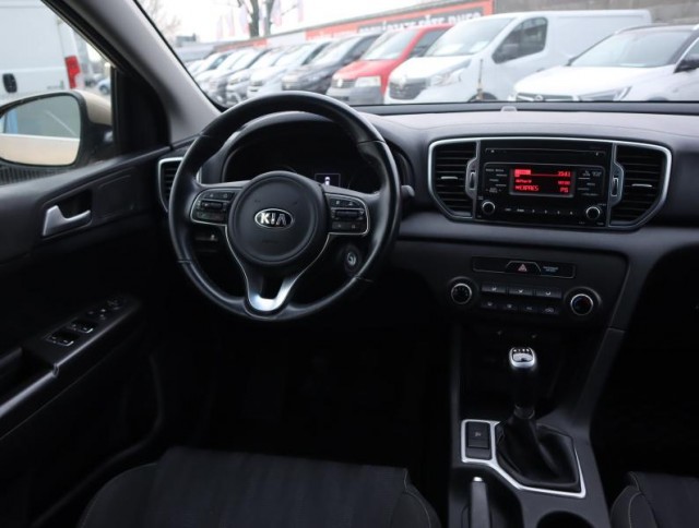 Kia Sportage  1.6 GDI Silver