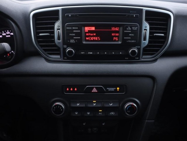 Kia Sportage  1.6 GDI Silver