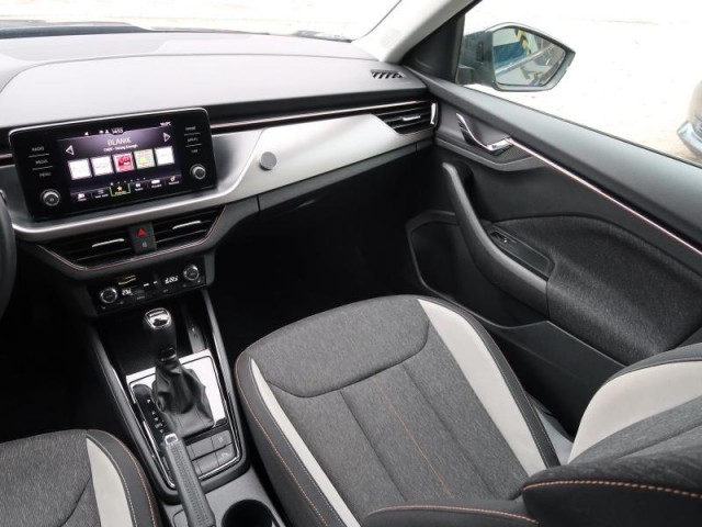 Škoda Kamiq  1.0 TSI Ambition