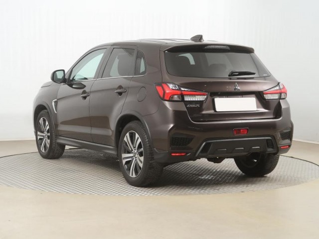 Mitsubishi ASX  2.0 MIVEC 