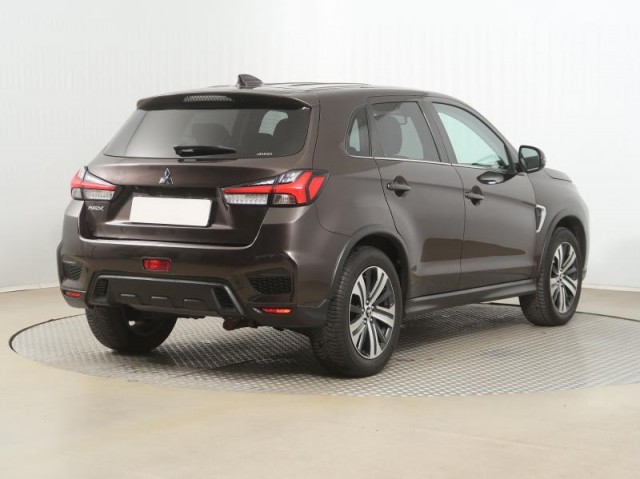 Mitsubishi ASX  2.0 MIVEC 