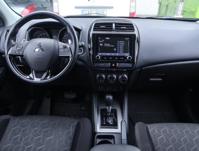 Mitsubishi ASX  2.0 MIVEC 