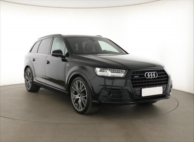 Audi Q7  50 TDI S-Line