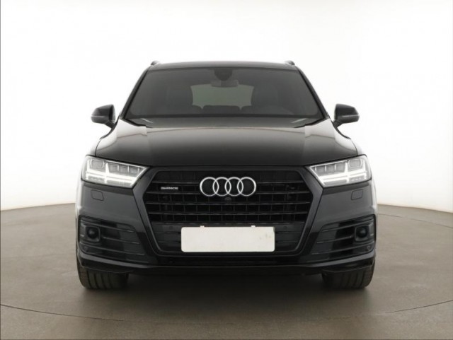 Audi Q7  50 TDI S-Line