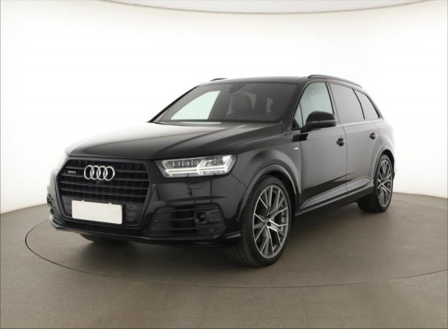 Audi Q7  50 TDI S-Line
