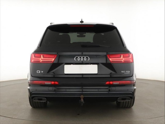 Audi Q7  50 TDI S-Line