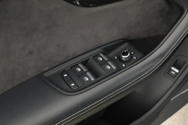 Audi Q7  50 TDI S-Line