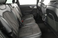 Audi Q7  50 TDI S-Line